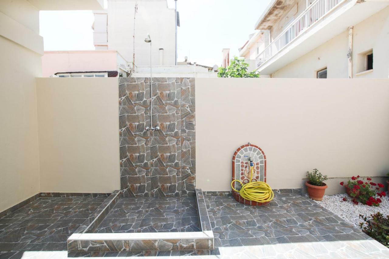 Amazing House With Private Backyard Alexandroupoli